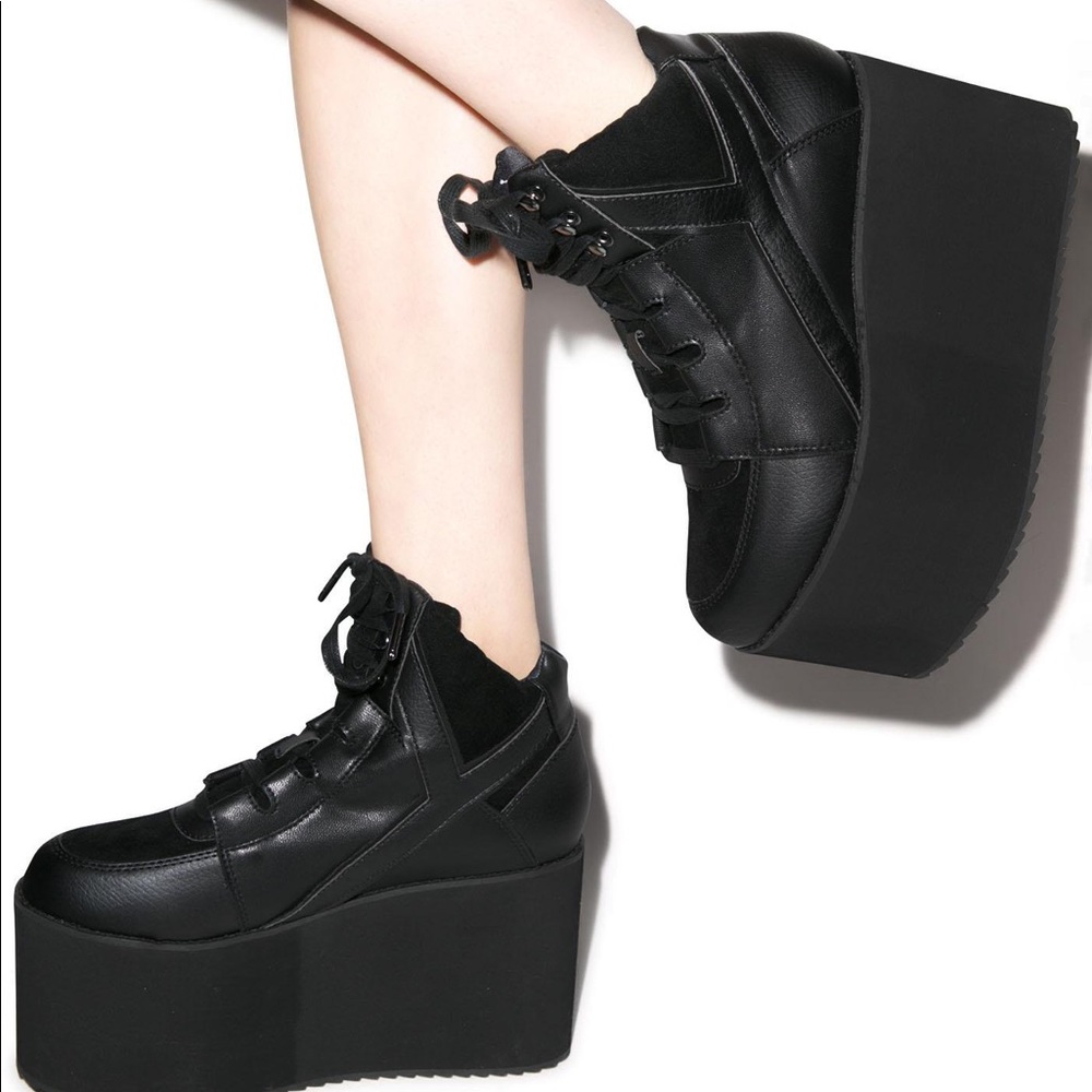YRU qozmo hi platform black shoes unif dollskill